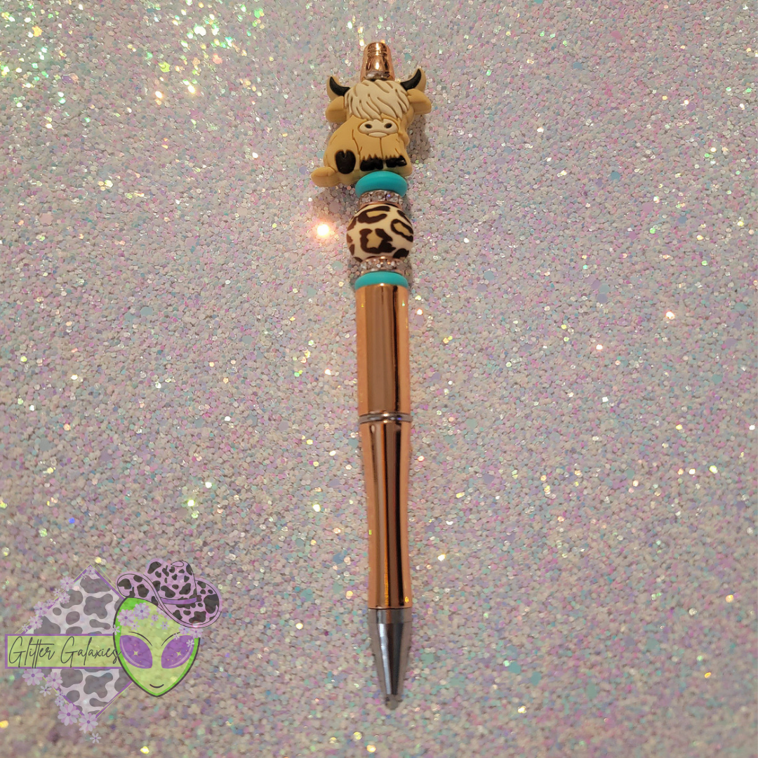 Leopard Highland Cow Pen