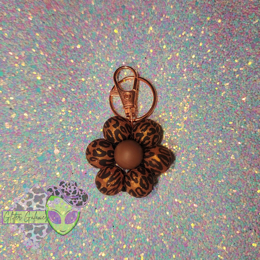 Glitter Leopard Daisy Keychain