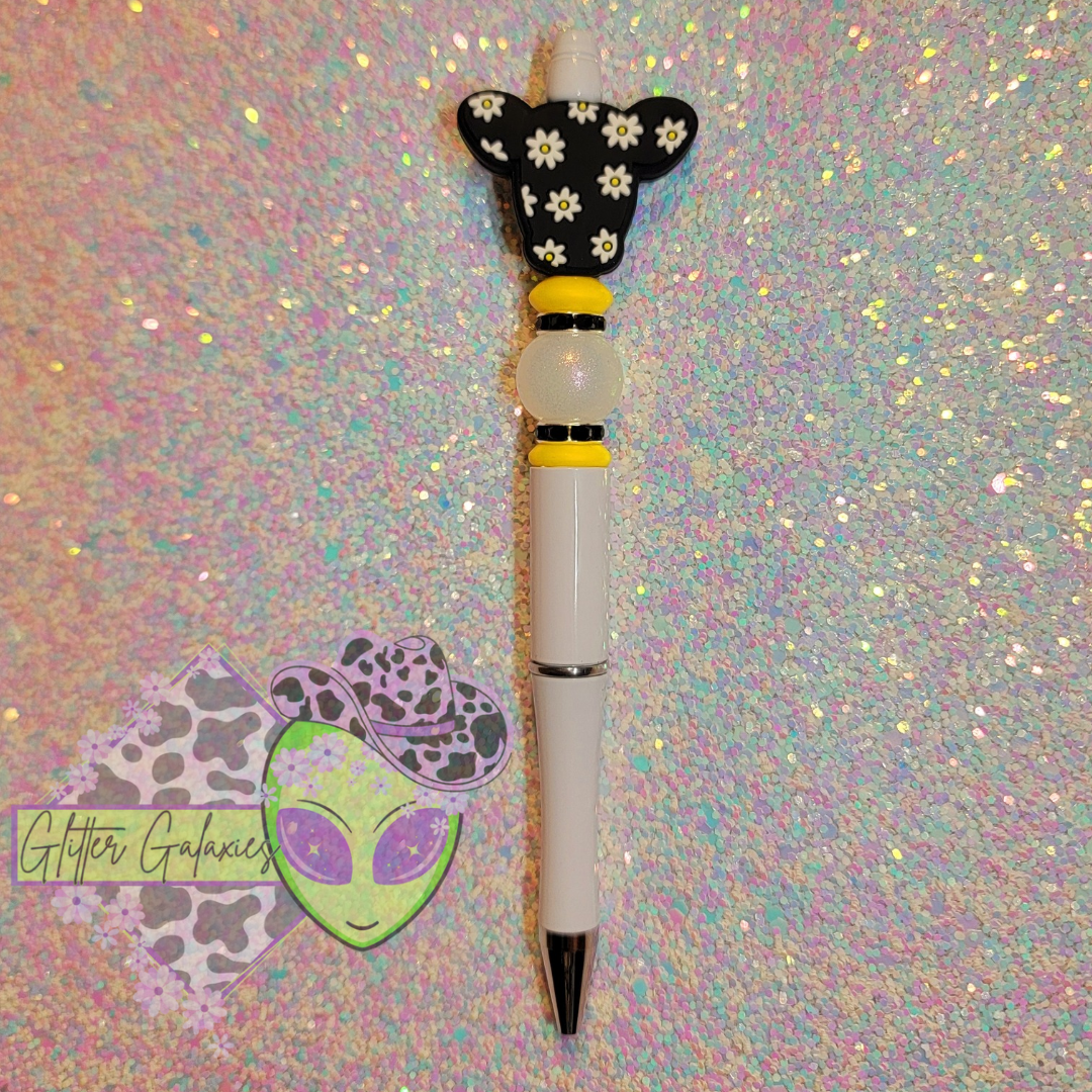 Daisy Cow Pen